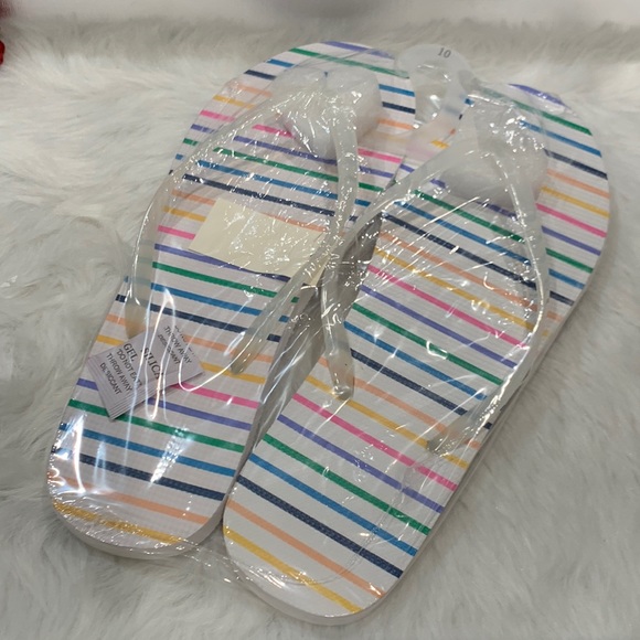 Aeropostale Multi Stripe & Pink Camo Flip Flops Bundle - Picture 2 of 9